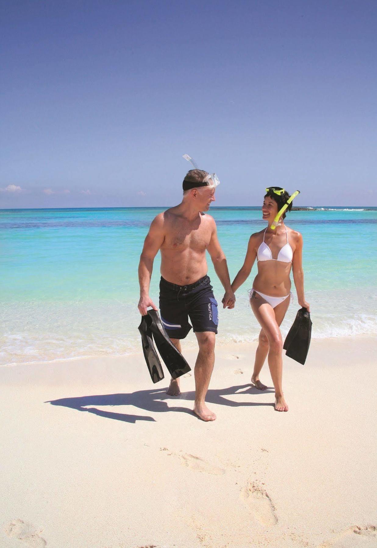 Green Turtle Club Resort & Marina Green Turtle Cay Экстерьер фото